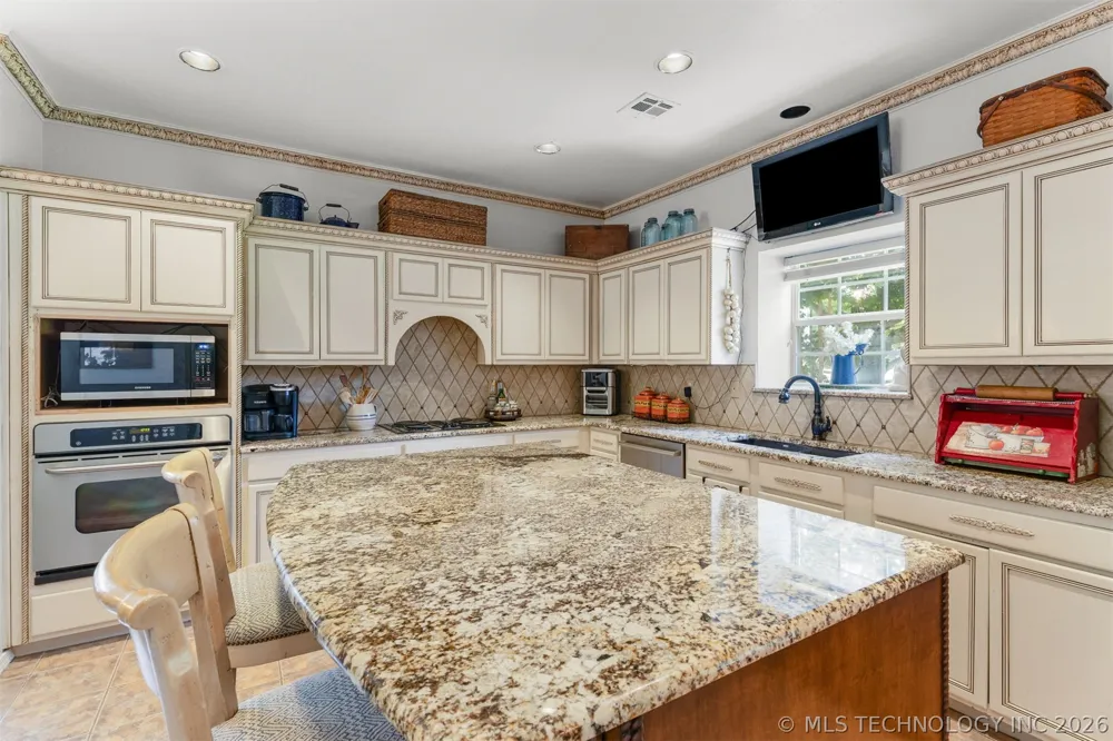 8105 S 86th Avenue Tulsa, OK 74133