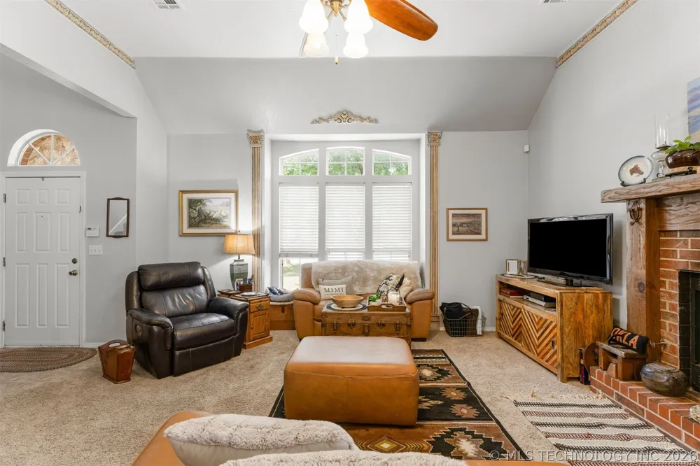 8105 S 86th Avenue Tulsa, OK 74133