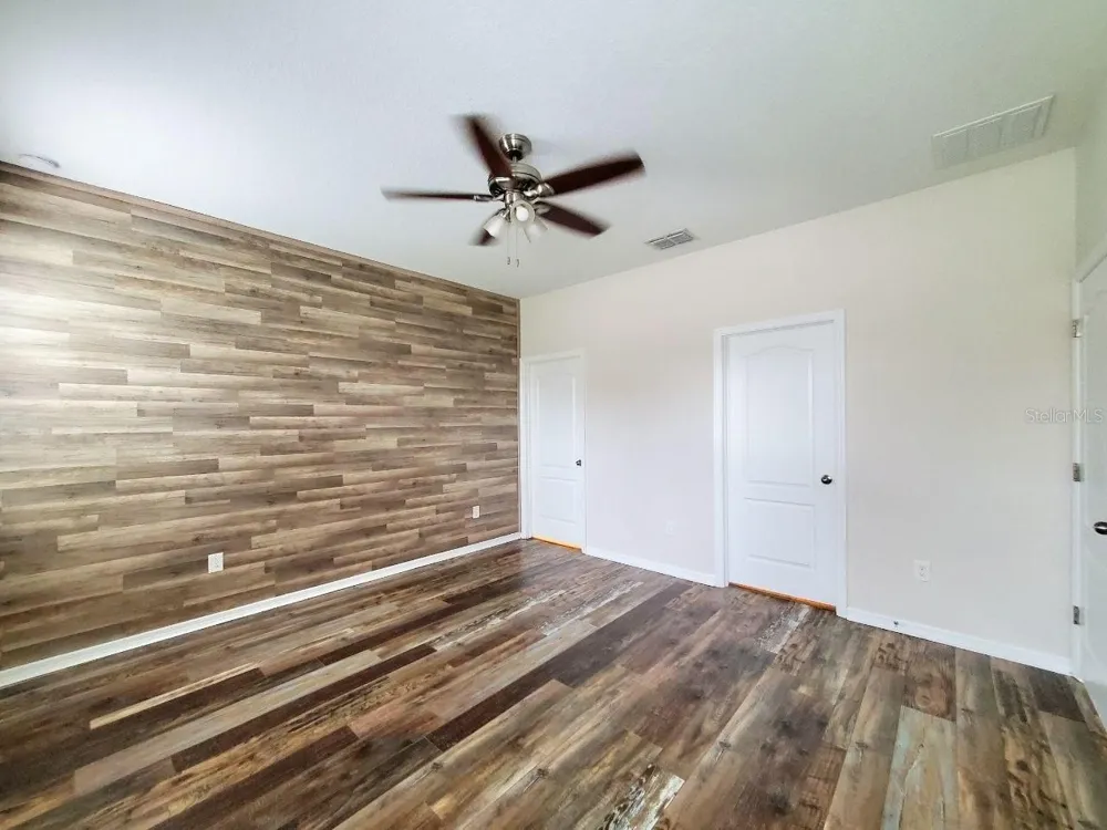 10031 NEWMINSTER LOOP Ruskin, FL 33573