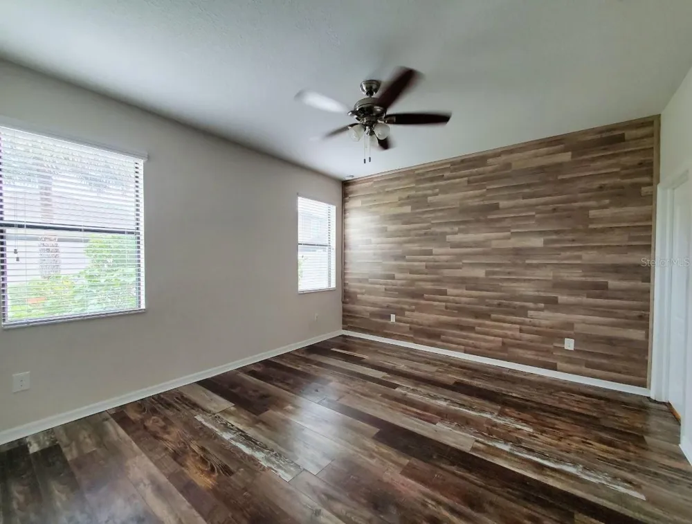 10031 NEWMINSTER LOOP Ruskin, FL 33573