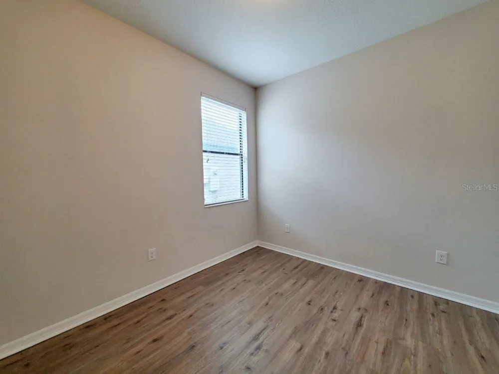 10031 NEWMINSTER LOOP Ruskin, FL 33573