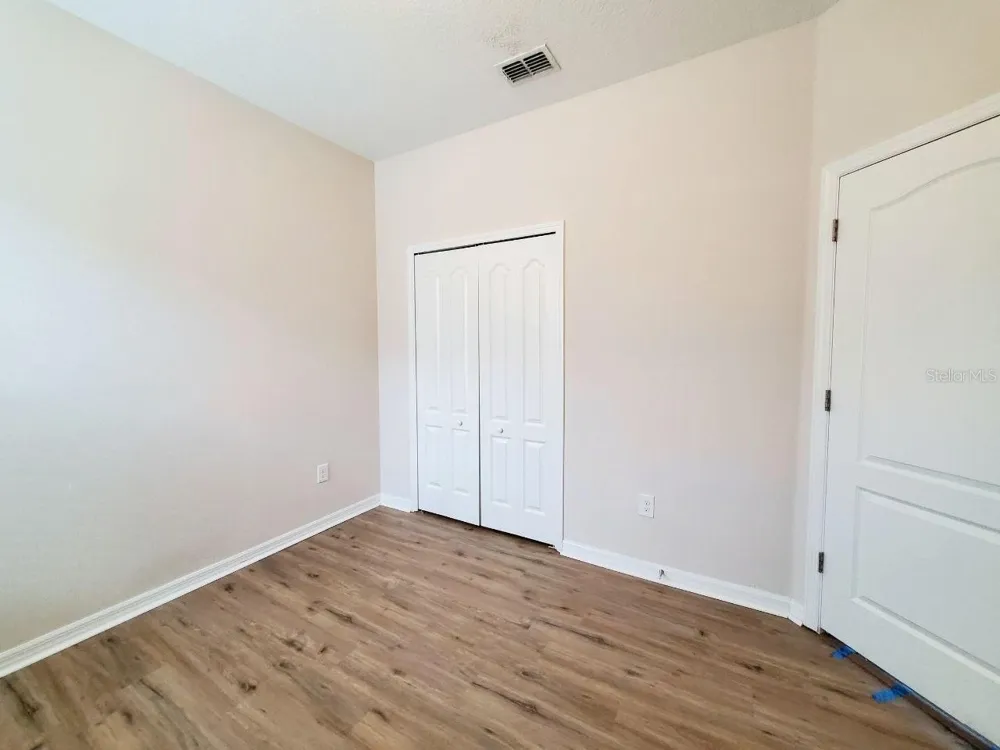 10031 NEWMINSTER LOOP Ruskin, FL 33573