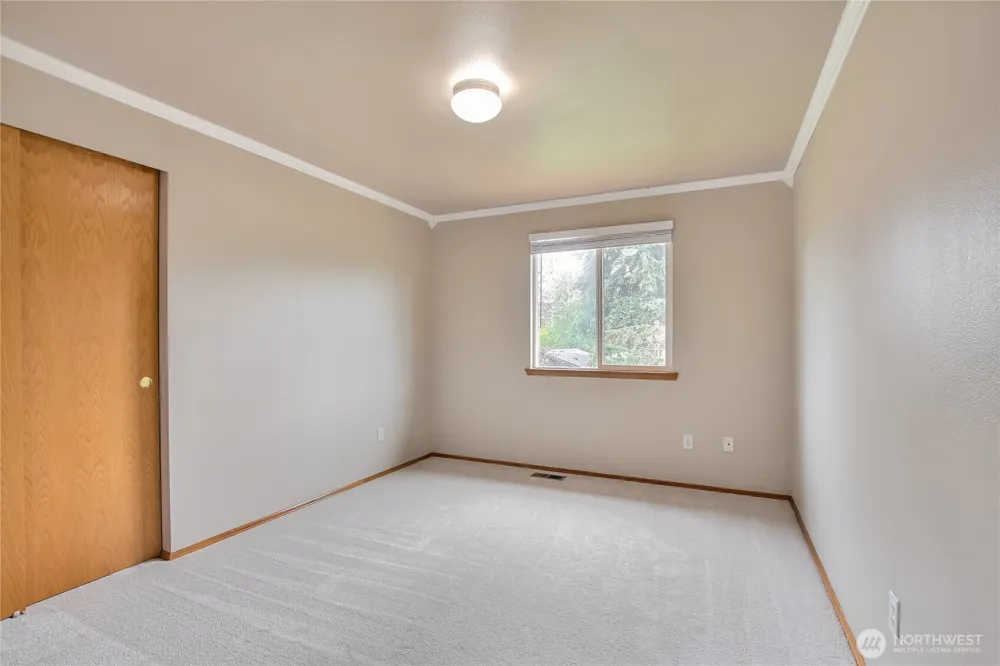 1952 SW 352nd ST Federal Way, WA 98023