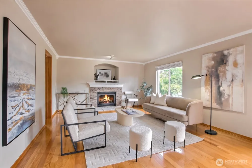 1952 SW 352nd ST Federal Way, WA 98023