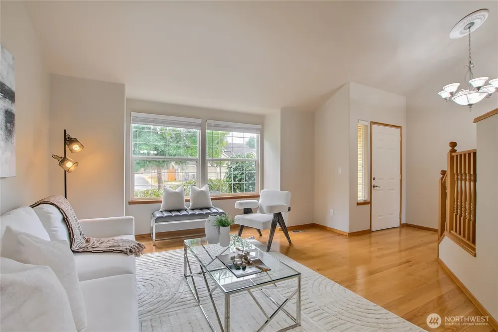1952 SW 352nd ST Federal Way, WA 98023