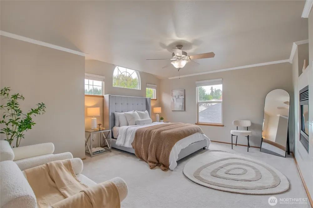1952 SW 352nd ST Federal Way, WA 98023
