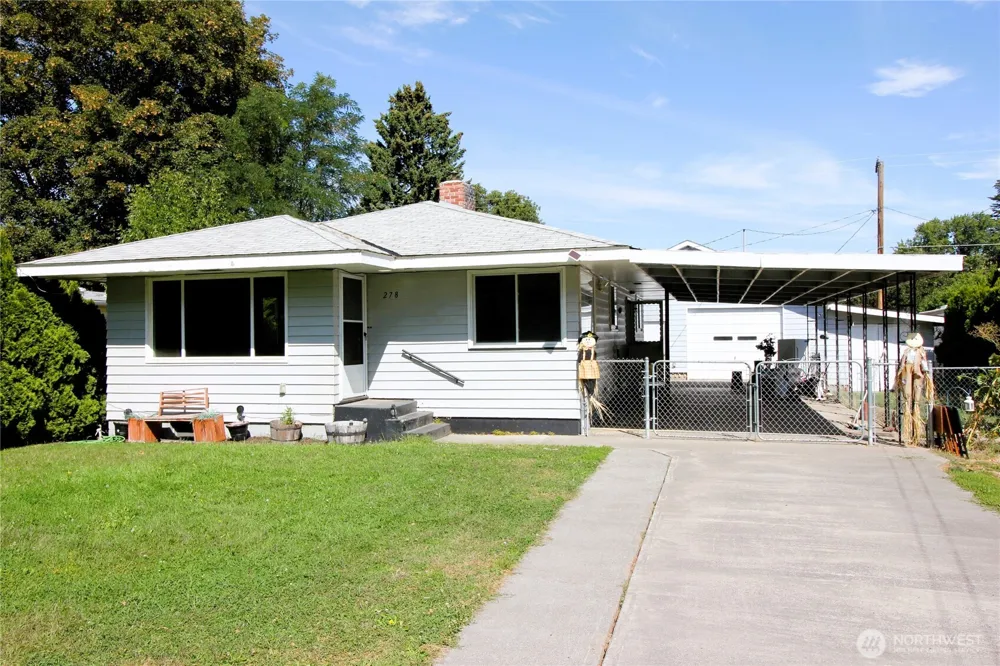 278 W Sixth Street Waitsburg, WA 99361