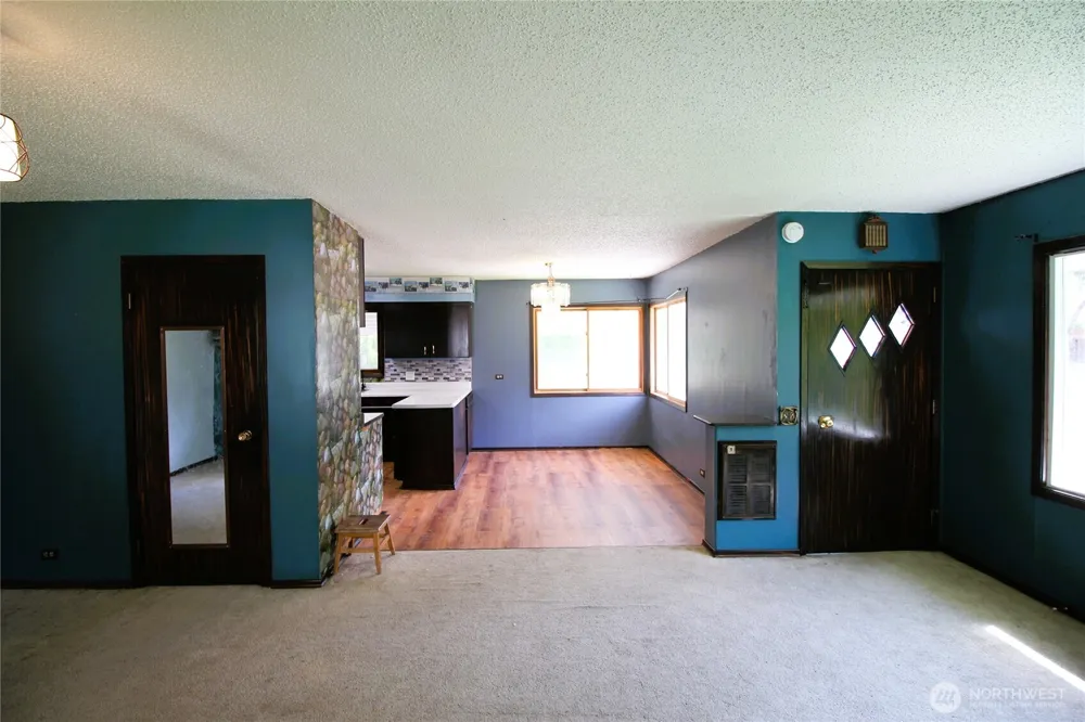 278 W Sixth Street Waitsburg, WA 99361