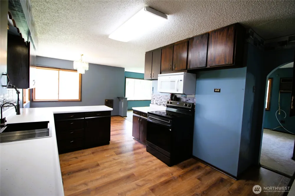 278 W Sixth Street Waitsburg, WA 99361