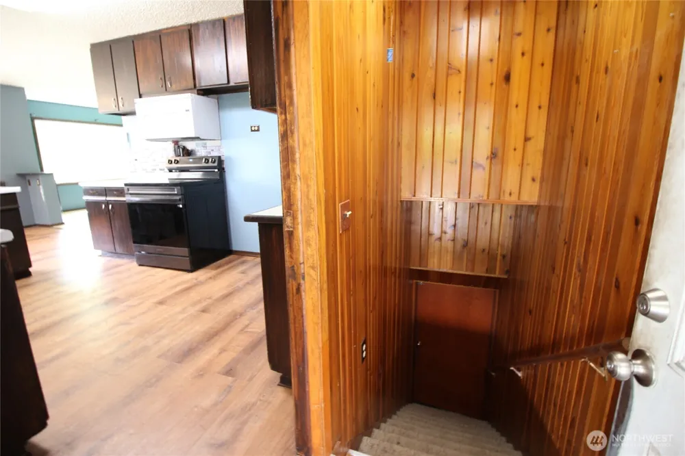 278 W Sixth Street Waitsburg, WA 99361