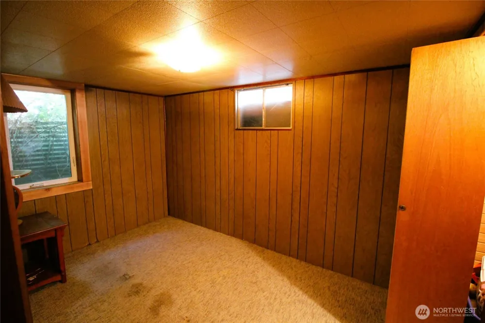 278 W Sixth Street Waitsburg, WA 99361