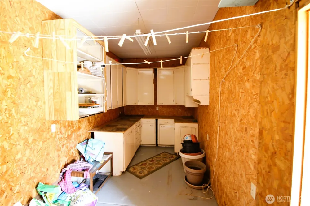 278 W Sixth Street Waitsburg, WA 99361