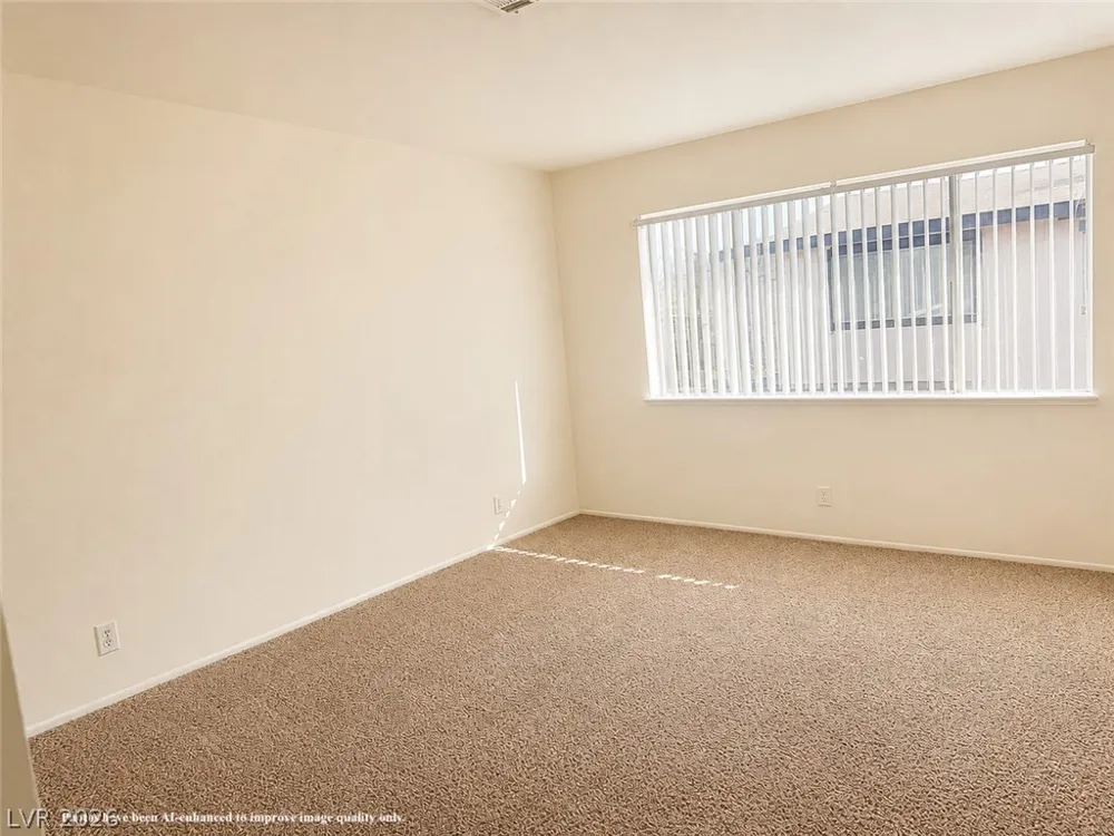 4338 Caliente Street #15 Las Vegas, NV 89119