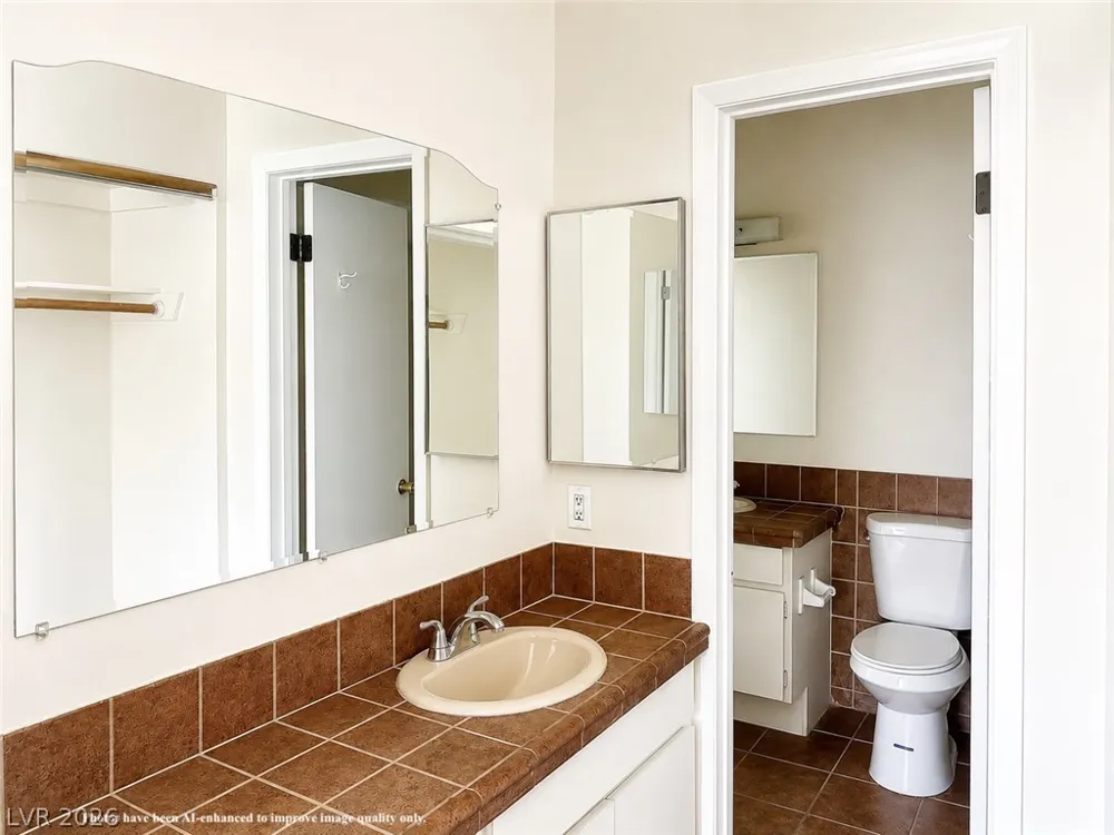 4338 Caliente Street #15 Las Vegas, NV 89119