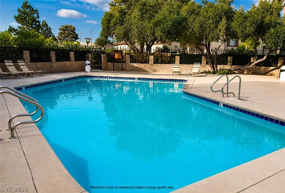 4338 Caliente Street #15 Las Vegas, NV 89119