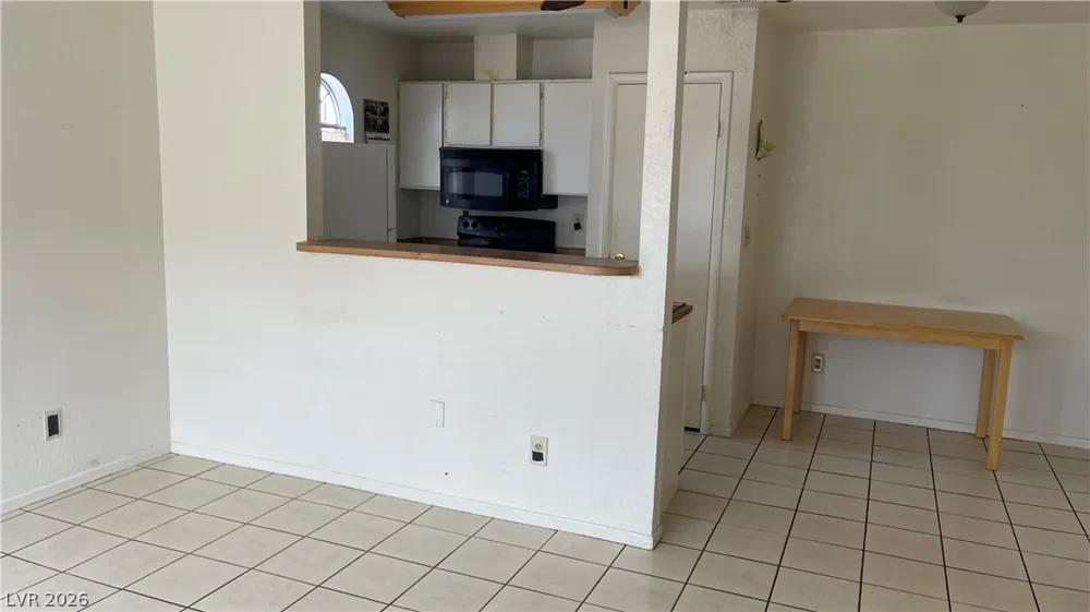 3604 Di Salvo Drive #122 Las Vegas, NV 89103