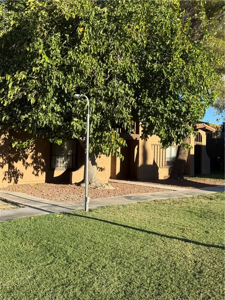 4607 Monterey Circle #3 Las Vegas, NV 89169