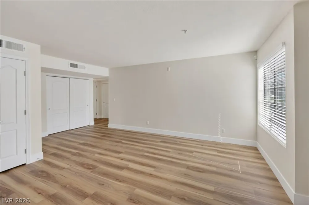 2100 JETTY ROCK DRIVE #105 Las Vegas, NV 89128