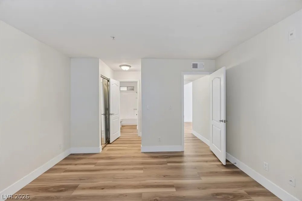 2100 JETTY ROCK DRIVE #105 Las Vegas, NV 89128