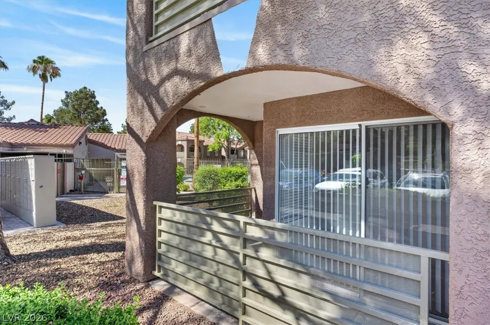 2100 JETTY ROCK DRIVE #105 Las Vegas, NV 89128