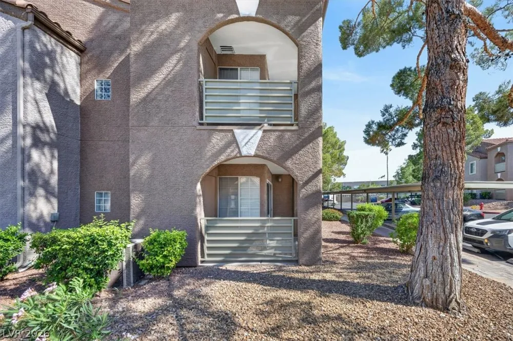 2100 JETTY ROCK DRIVE #105 Las Vegas, NV 89128