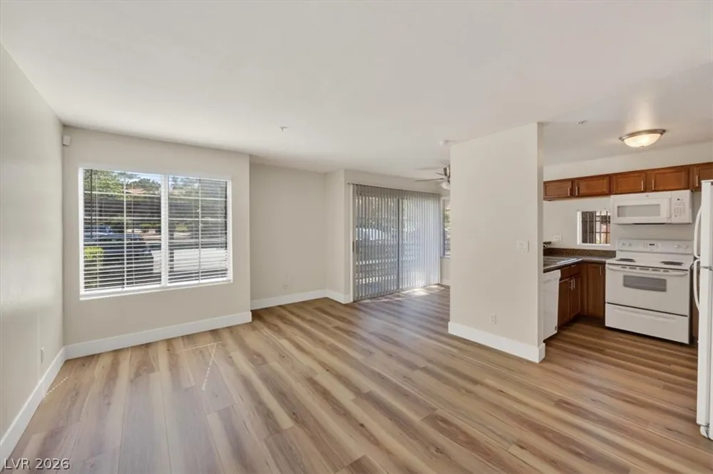 2100 JETTY ROCK DRIVE #105 Las Vegas, NV 89128