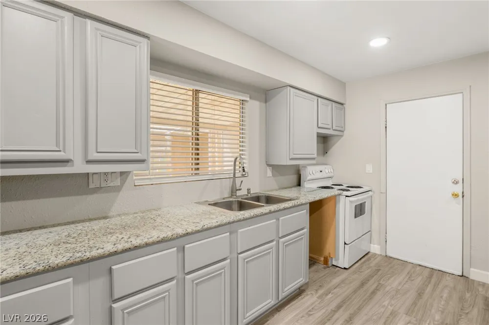 4364 Calimesa Street Las Vegas, NV 89115