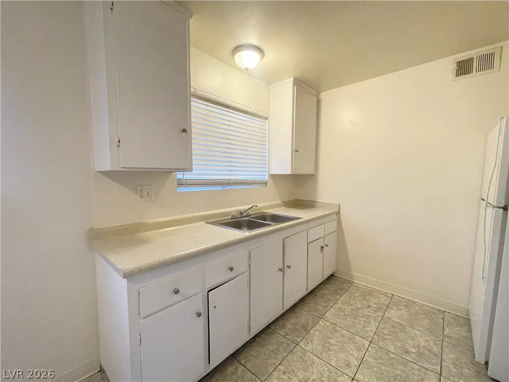 3217 Arlene Way #3 Las Vegas, NV 89108