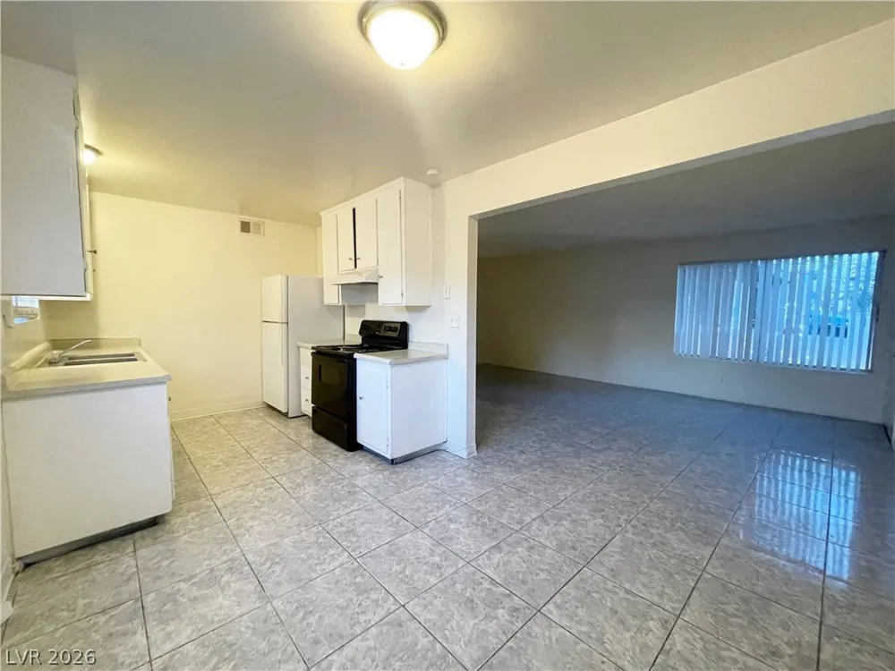 3217 Arlene Way #3 Las Vegas, NV 89108