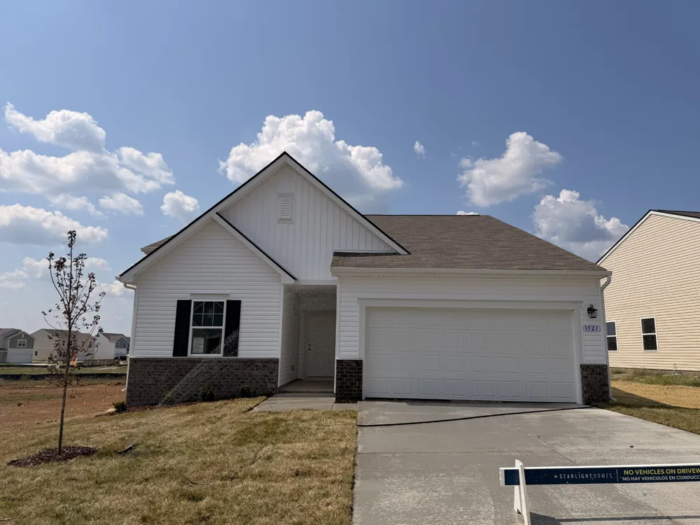 3521 Fellowship Rd Columbia, TN 38401