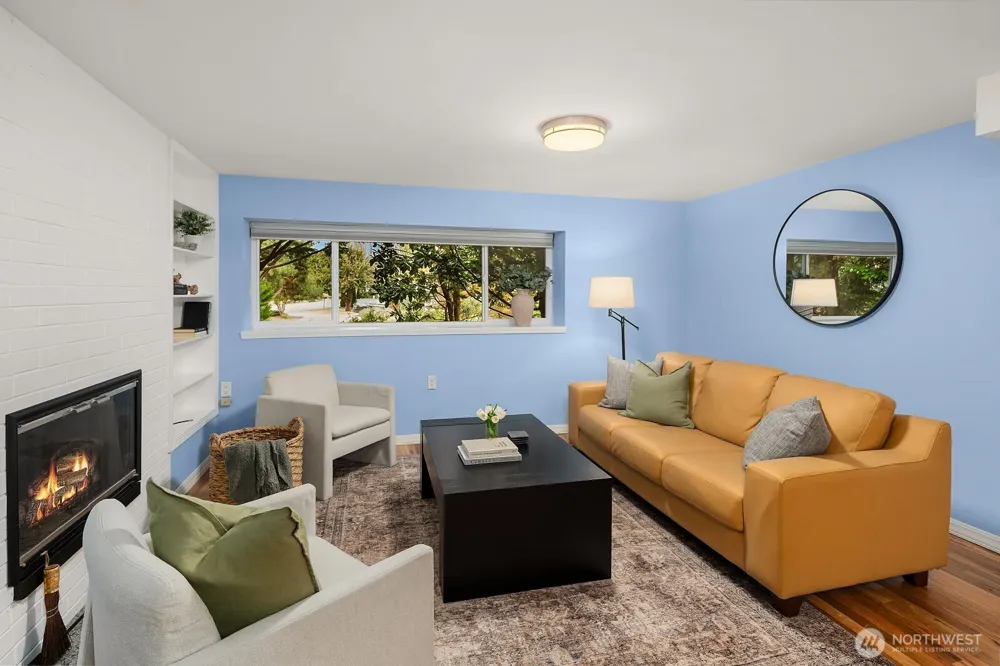 909 110th Avenue SE Bellevue, WA 98004