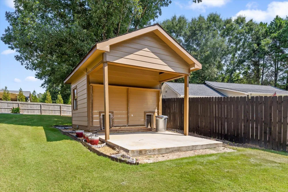 40 Danielle Drive Dallas, GA 30157