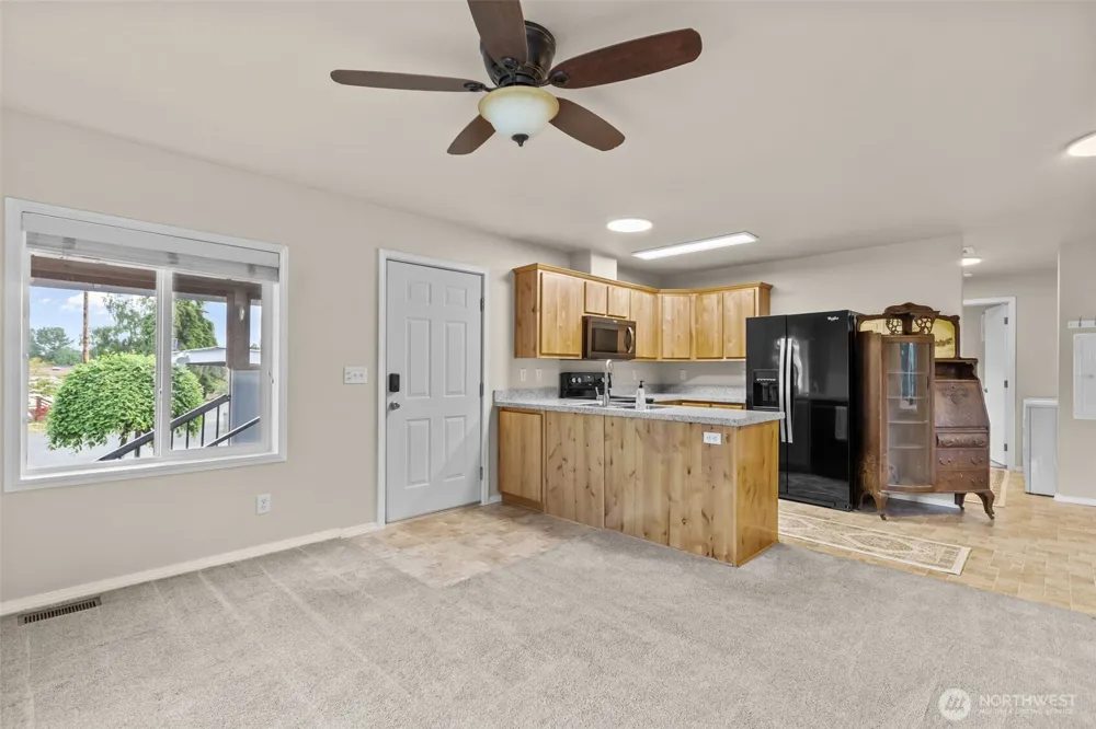 14322 Admiralty Way #12 Lynnwood, WA 98087