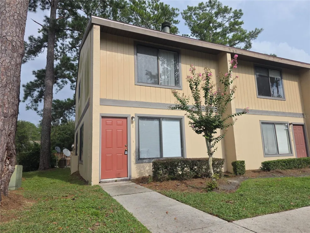 2300 SW 43RD ST #M1 Gainesville, FL 32607
