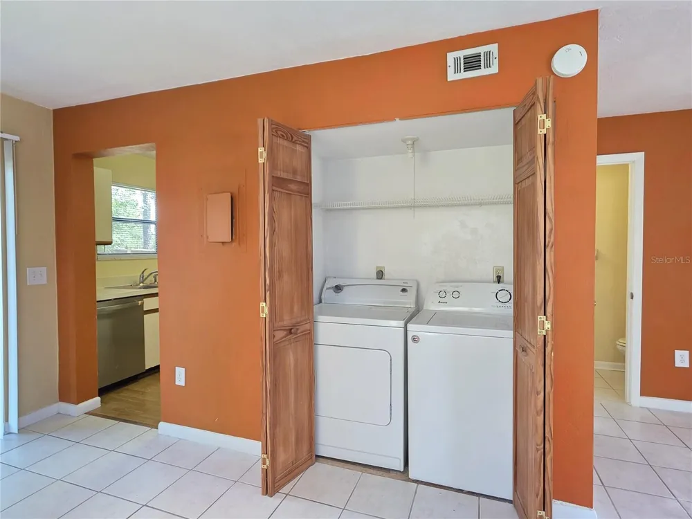 2300 SW 43RD ST #M1 Gainesville, FL 32607