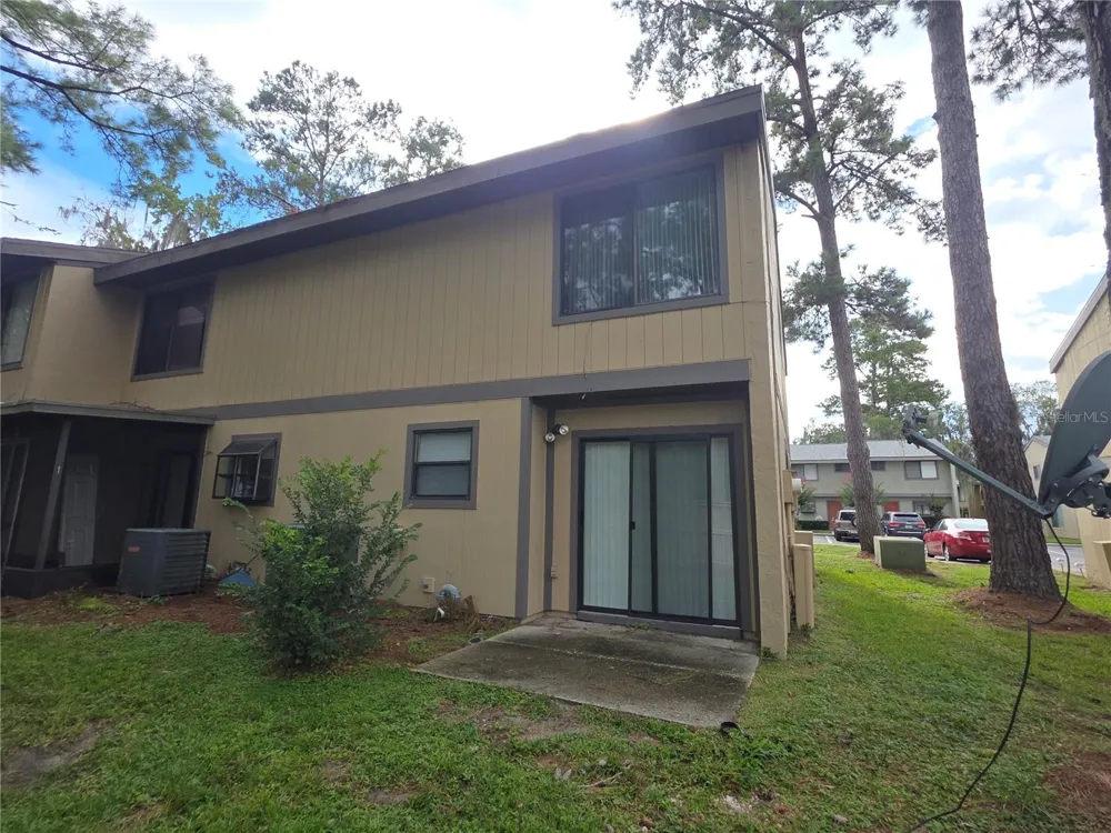 2300 SW 43RD ST #M1 Gainesville, FL 32607