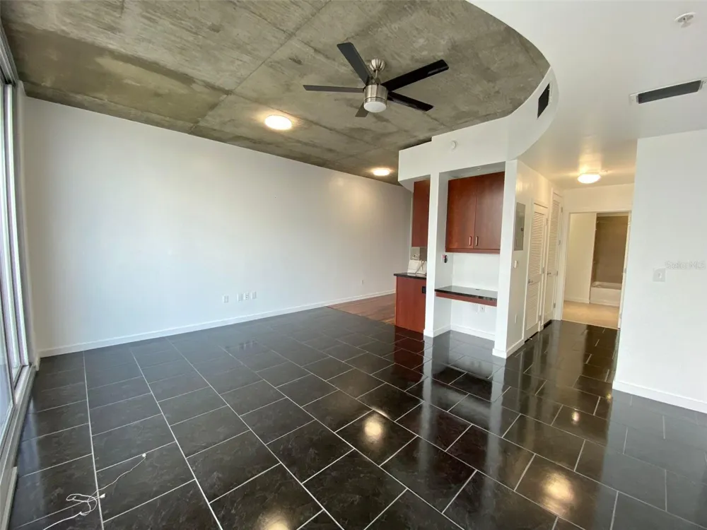 155 S COURT AVENUE #1603 Orlando, FL 32801