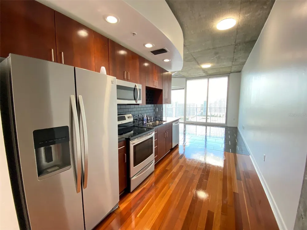 155 S COURT AVENUE #1603 Orlando, FL 32801