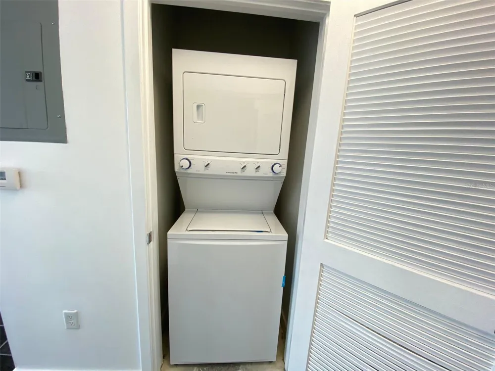 155 S COURT AVENUE #1603 Orlando, FL 32801