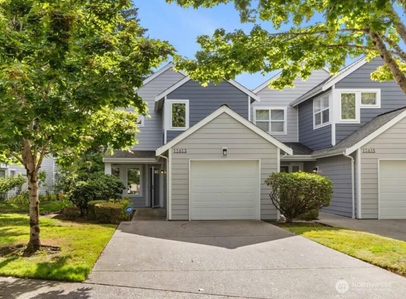 11613 Grove Drive Mukilteo, WA 98275