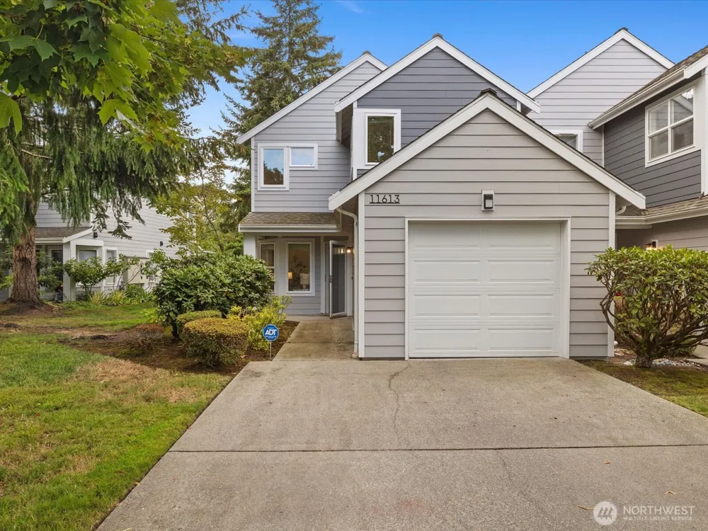 11613 Grove Drive Mukilteo, WA 98275