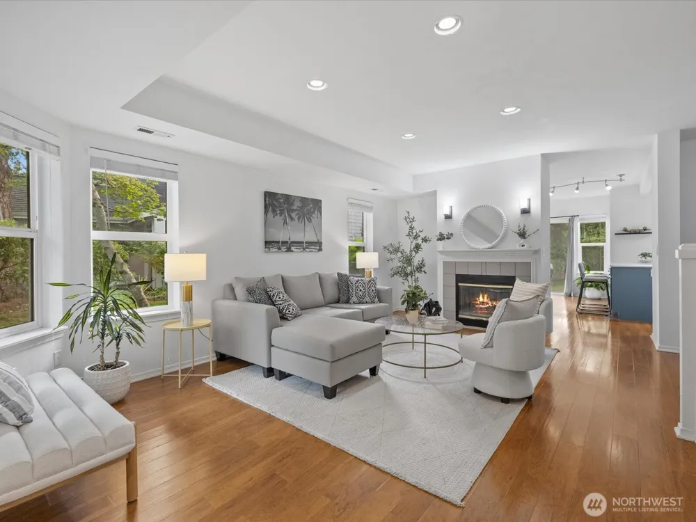 11613 Grove Drive Mukilteo, WA 98275