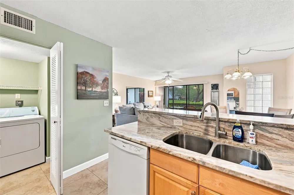 3301 CRYSTAL COURT E #D Palm Harbor, FL 34685