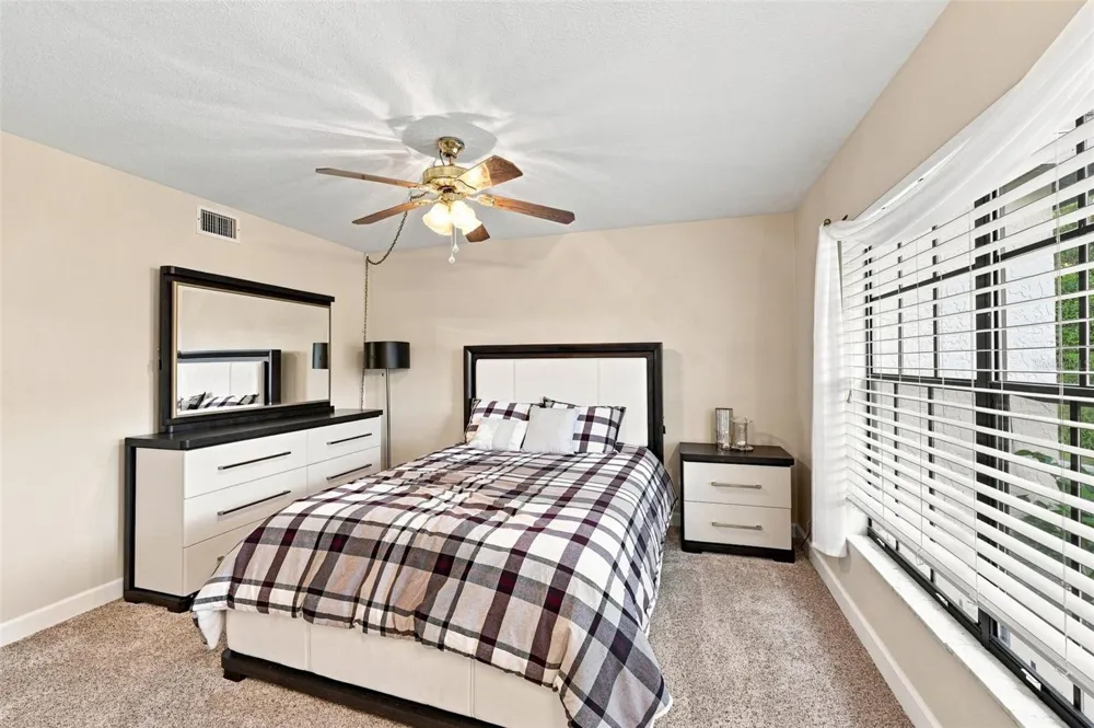 3301 CRYSTAL COURT E #D Palm Harbor, FL 34685