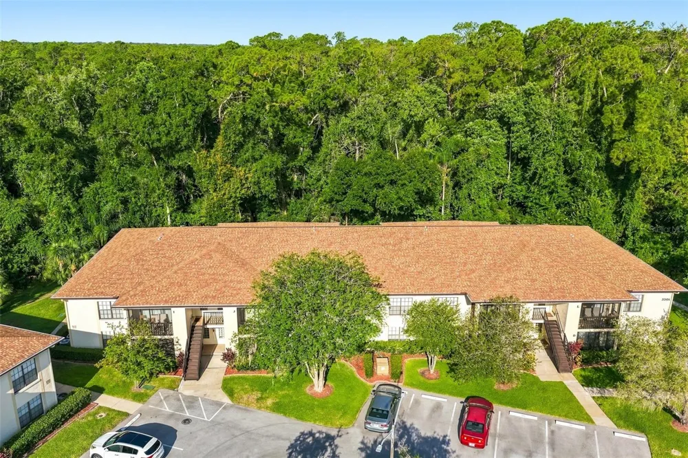 3301 CRYSTAL COURT E #D Palm Harbor, FL 34685