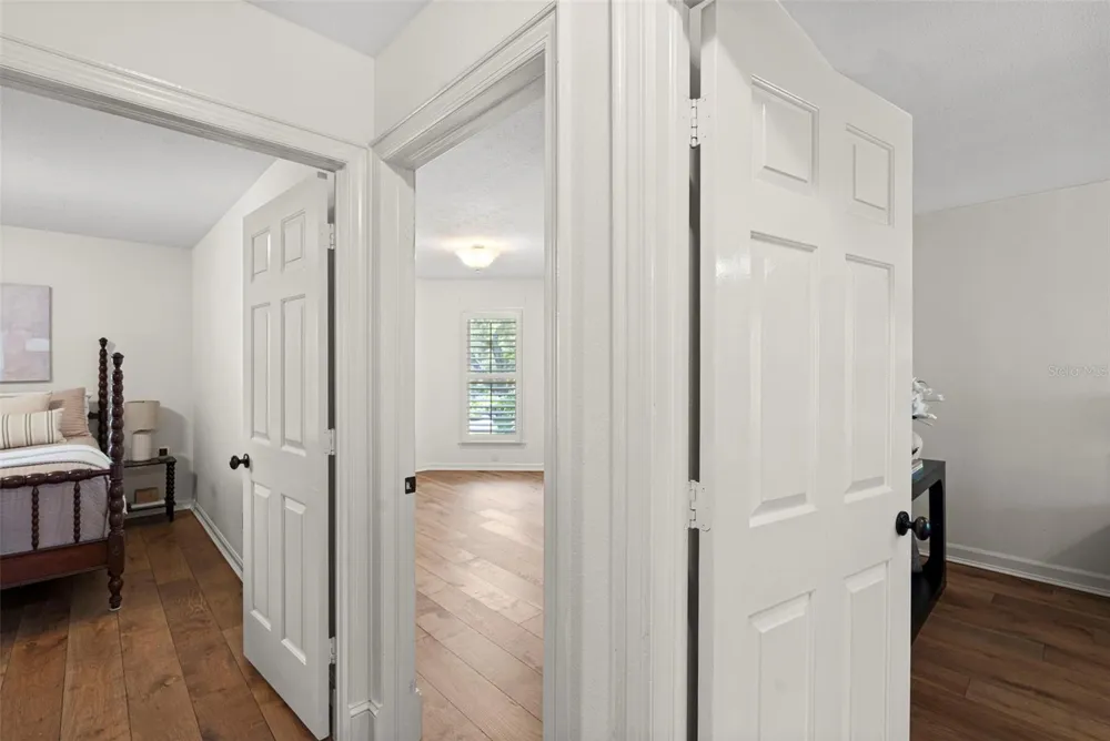 2706 CHAMBRAY LANE Tampa, FL 33611