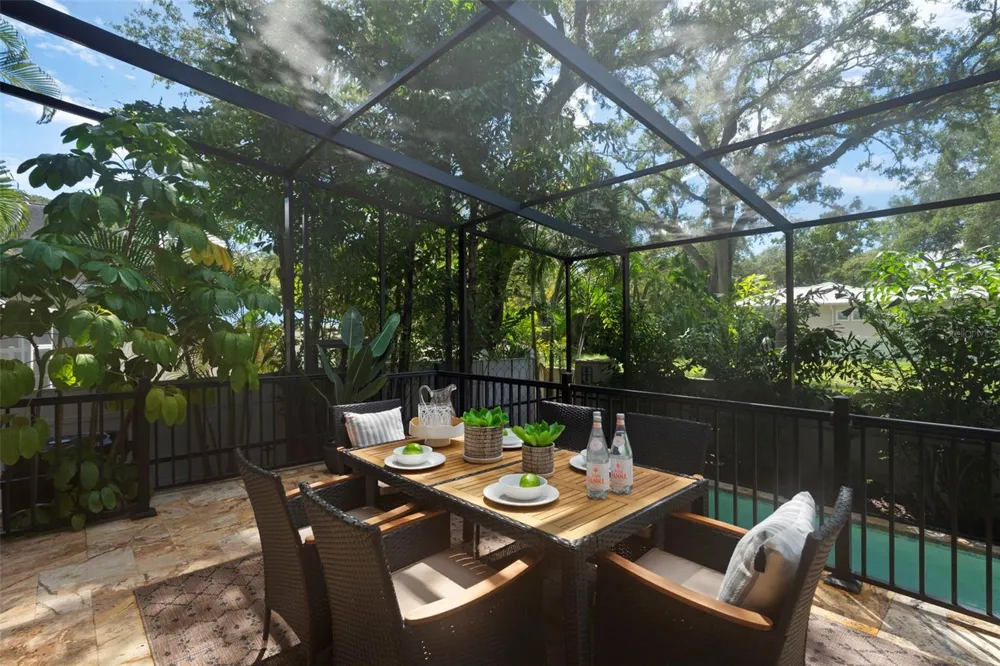 2706 CHAMBRAY LANE Tampa, FL 33611