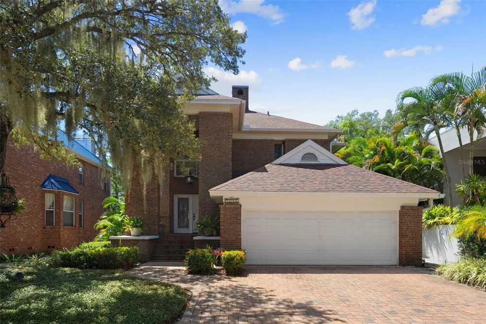 2706 CHAMBRAY LANE Tampa, FL 33611