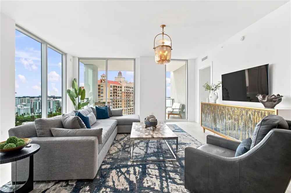301 QUAY COMMONS #1410 Sarasota, FL 34236
