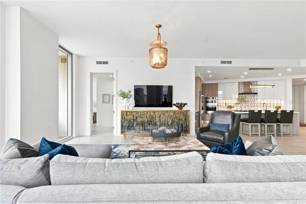 301 QUAY COMMONS #1410 Sarasota, FL 34236